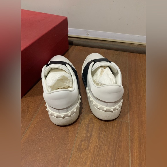 Valentino Sneaker - Picture 5 of 8